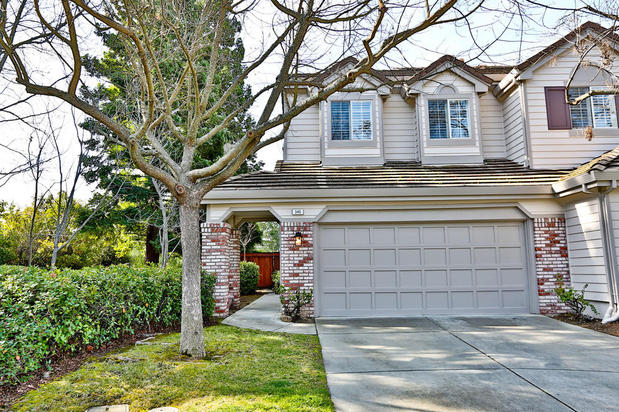 Images Simone St Clare Realtor- Classic Real Estate Sales