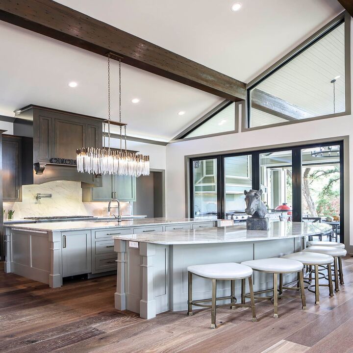 Images Aimee Walker Interiors