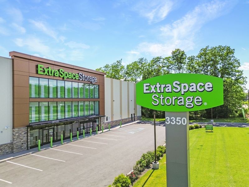 Beauty Image - Extra Space Storage at 3350 Walbert Ave, Allentown, PA 18104 