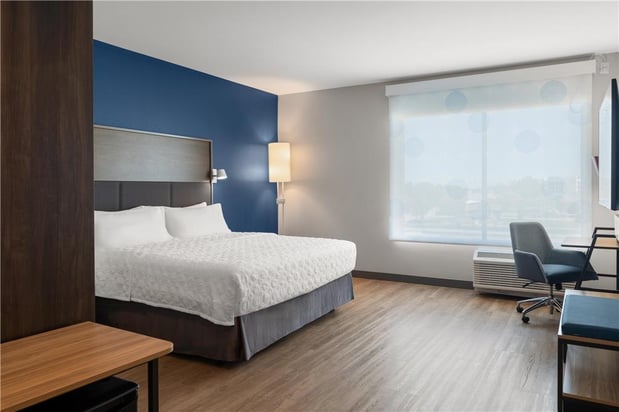 Images Tru By Hilton Kearney