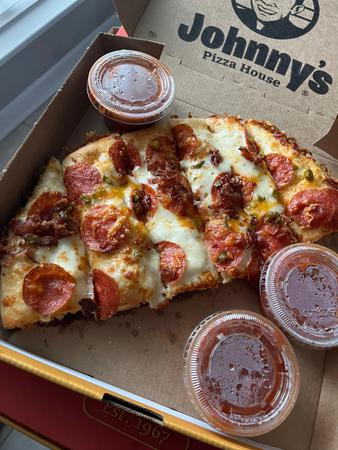 Images Johnny's Pizza House