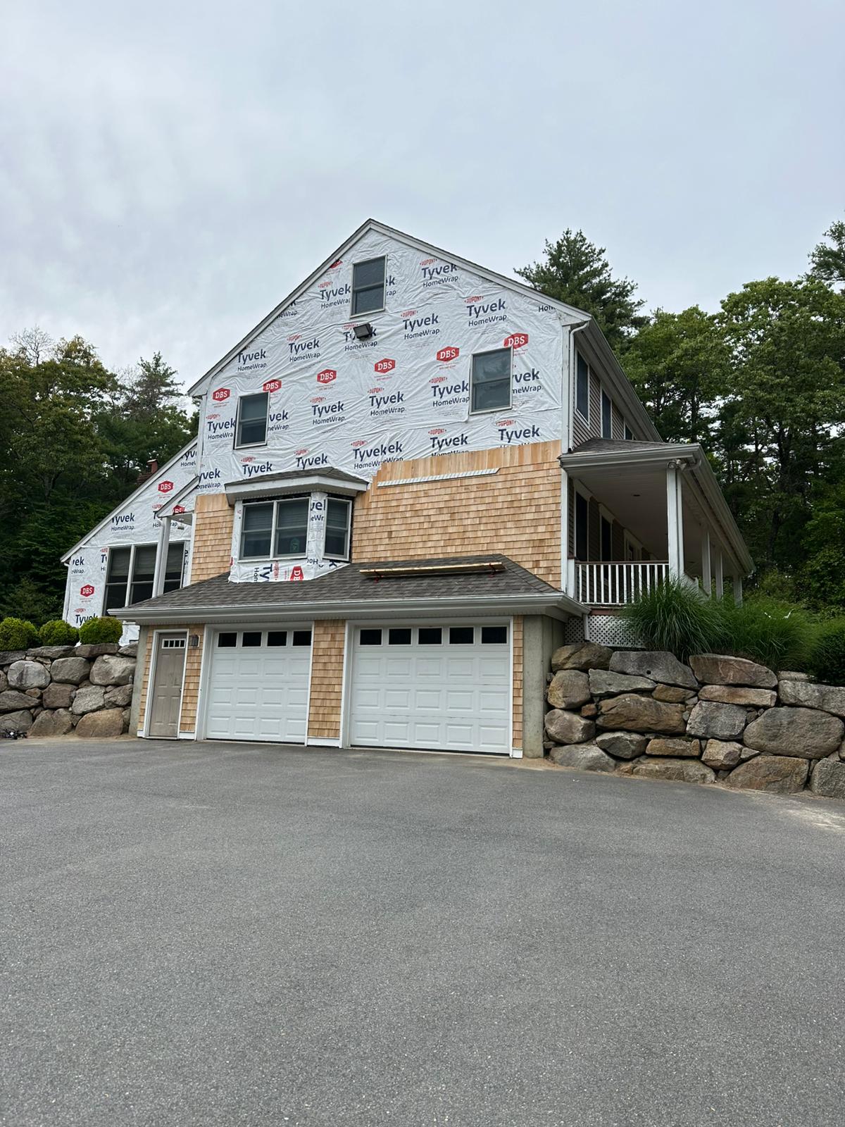 Clover Contracting LLC Image