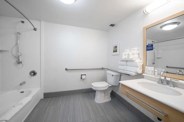 Images Hampton Inn & Suites Modesto-Salida