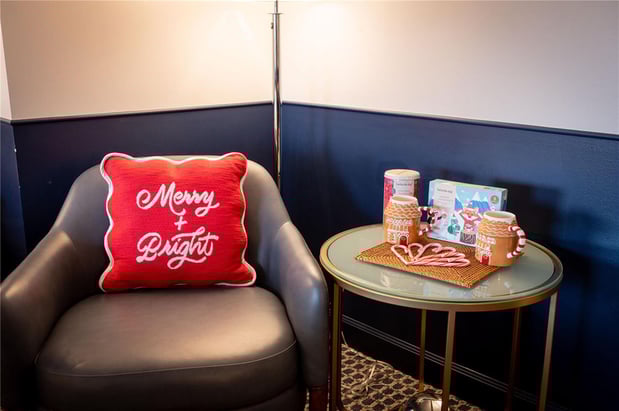 Images Hilton Orrington/Evanston