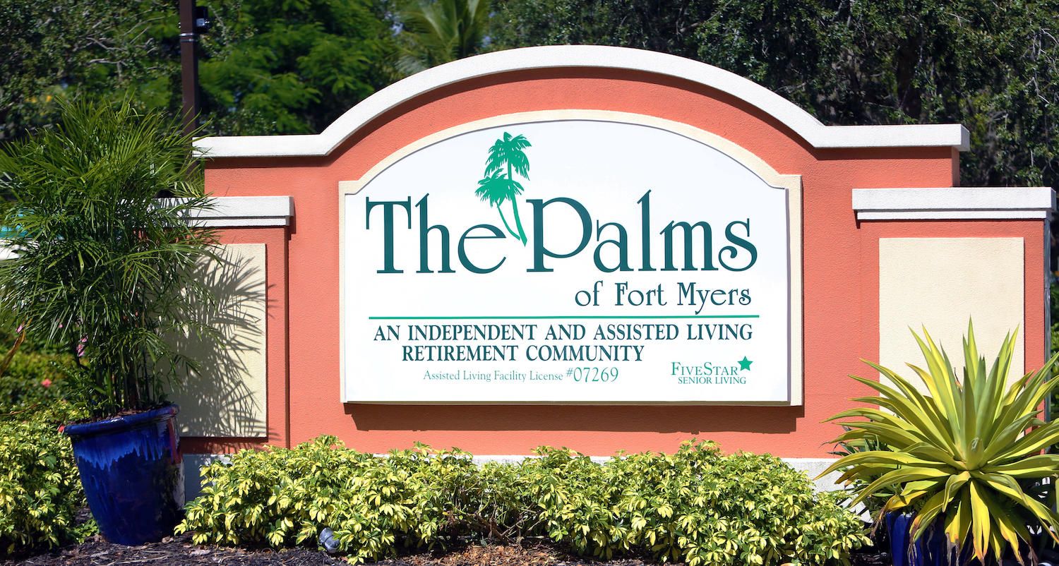 The Palms of Fort Myers front sign