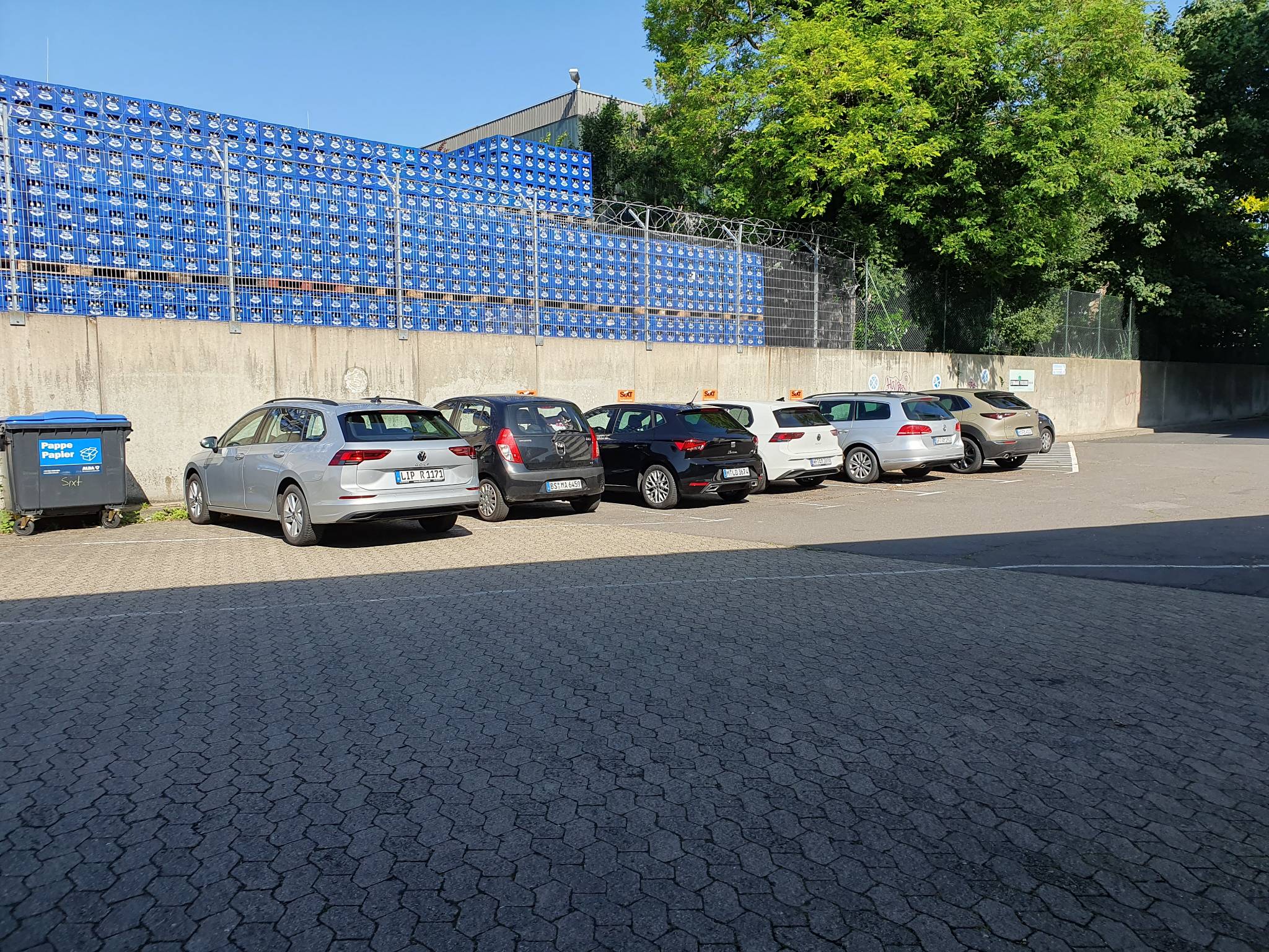 SIXT Autovermietung Braunschweig Süd, Berliner Platz 1B in Braunschweig