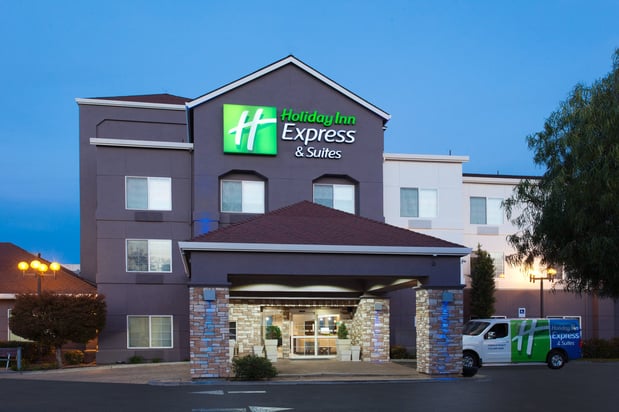 Images Holiday Inn Express & Suites Oakland-Airport by IHG