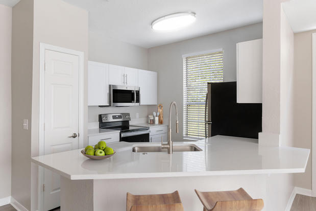 Images Knightsbridge at Stoneybrook