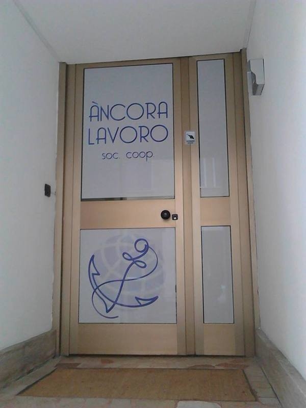 Images Ancora Lavoro