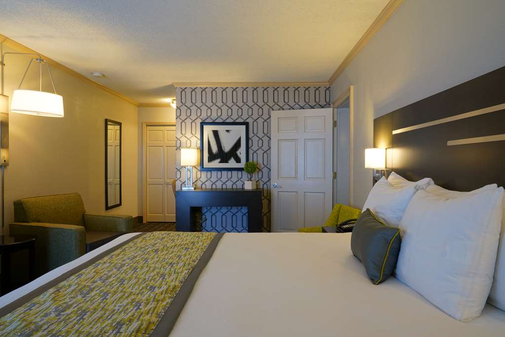 Suite Bedroom Area