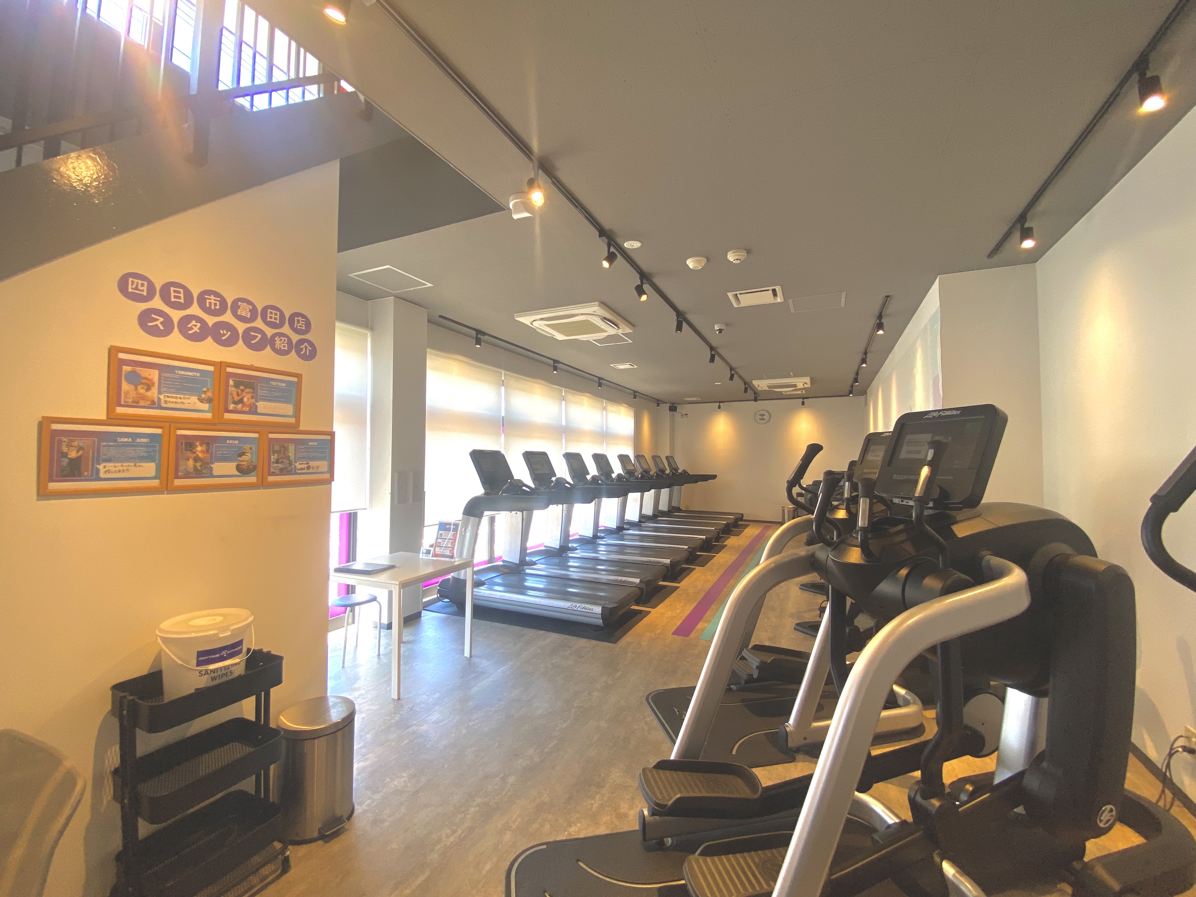 Images エニタイムフィットネス四日市富田店