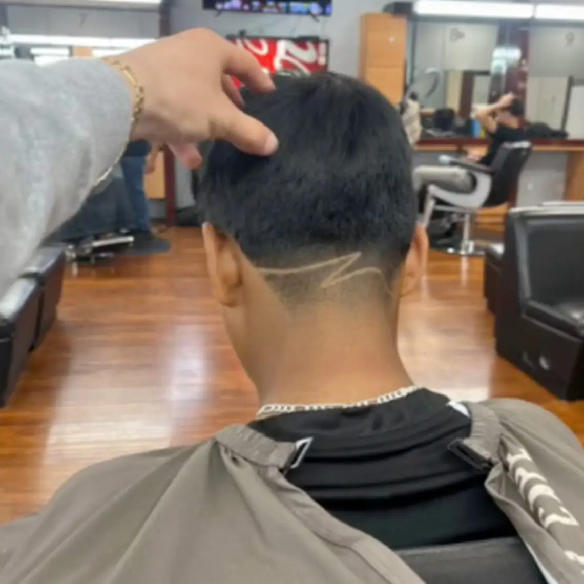 Premium Barbershop-21 Barber Shop