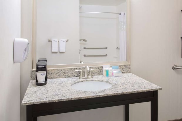 Images Hampton Inn & Suites Denver/Airport-Gateway Park