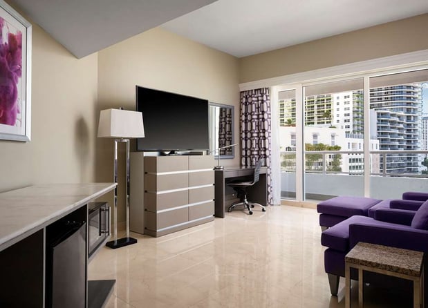 Images DoubleTree by Hilton Grand Hotel Biscayne Bay