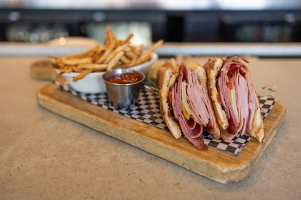 Images Mt. Washington Tavern