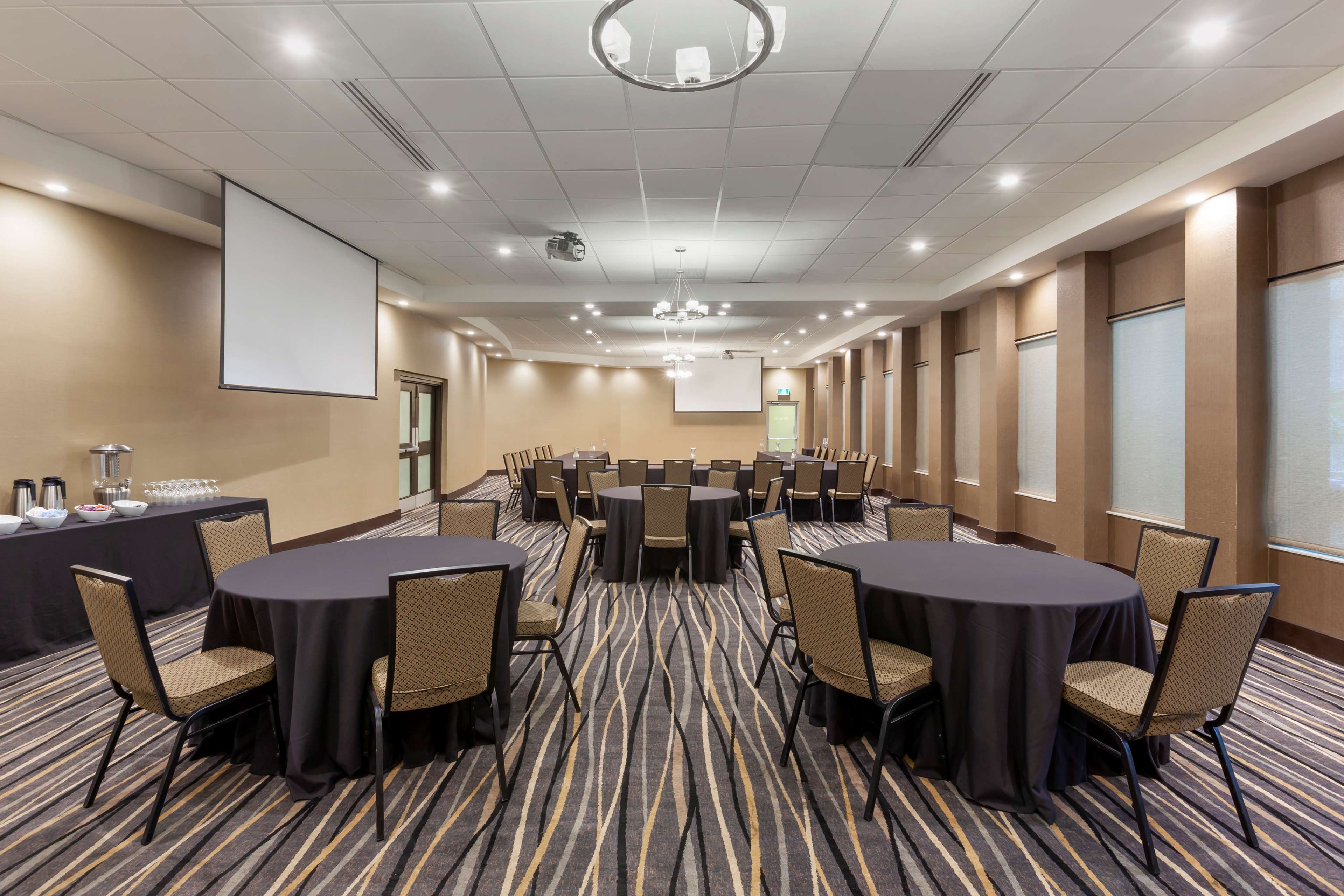 Best Western Plus Leamington Hotel & Conference Centre in Leamington: meeting room