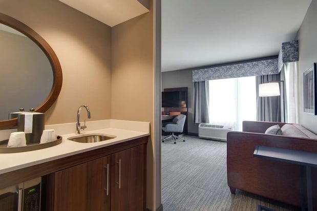 Images Hampton Inn & Suites Nashville North Skyline