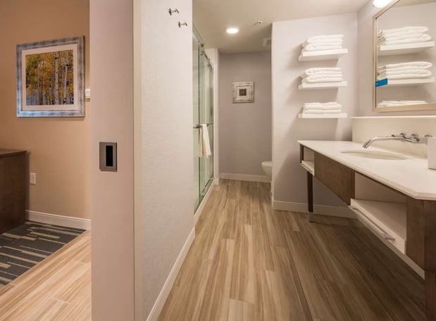 Images Hampton Inn & Suites Seattle/Redmond