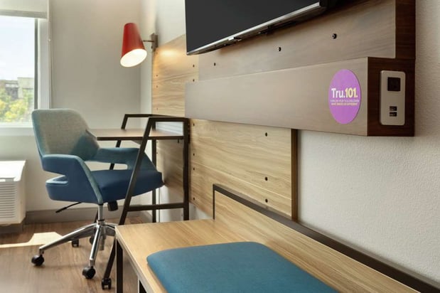 Images Tru by Hilton Frisco Dallas