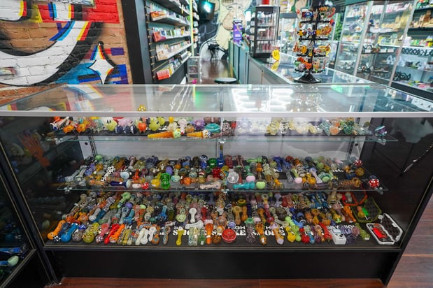 Images Sky High Smoke Shop