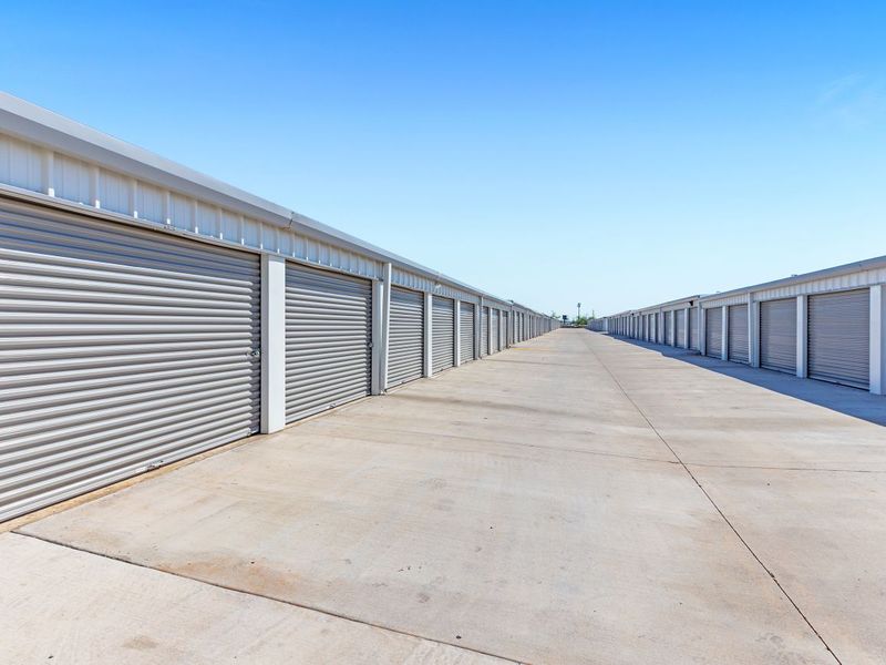 Exterior Units - Extra Space Storage at 13600 S Meridian Ave, Oklahoma City, OK 73173 
