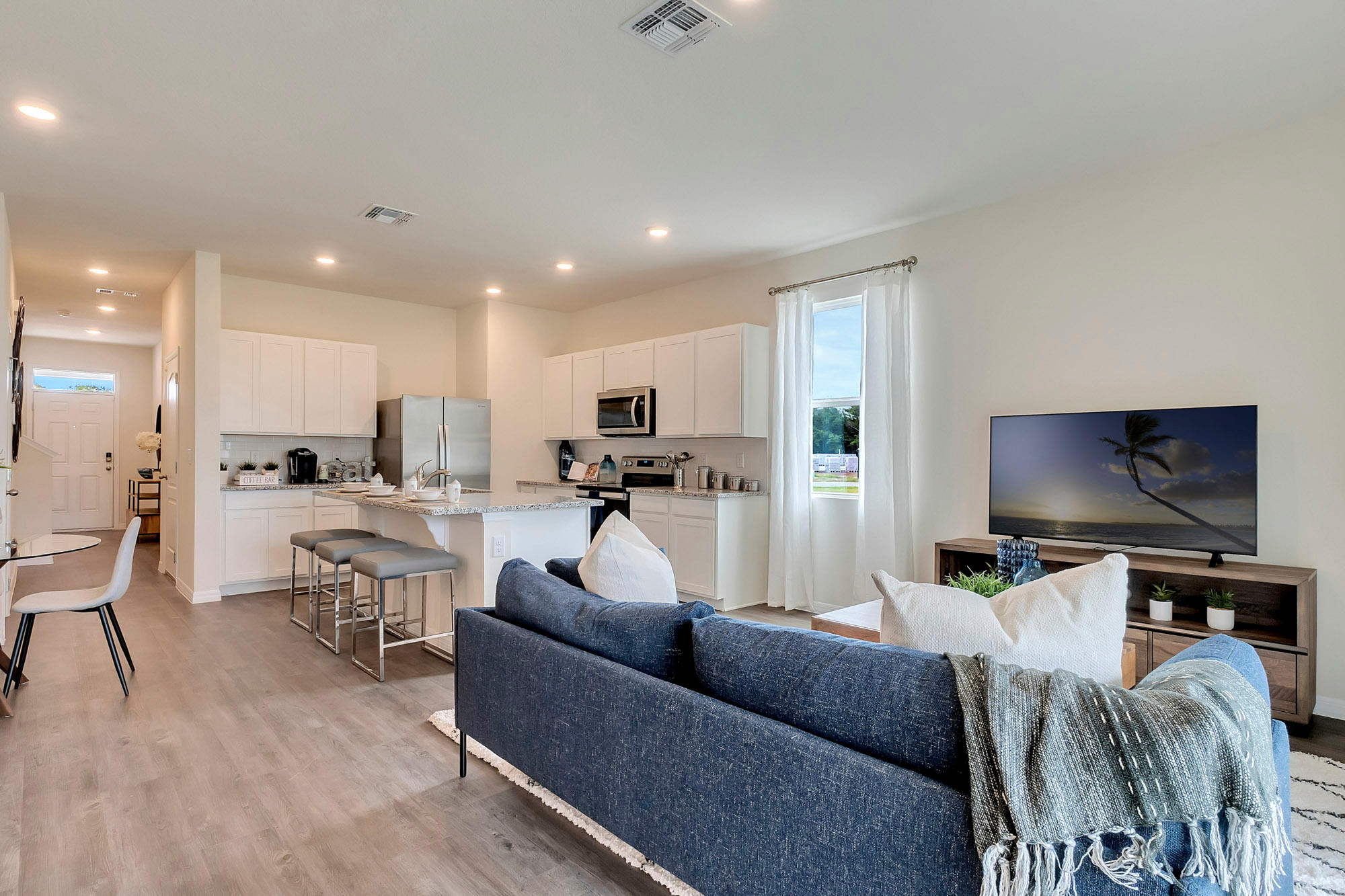 Image 20 | Crestview at Grove West - Townhomes for Rent