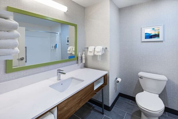 Images Hampton Inn & Suites Dallas I-30 Cockrell Hill