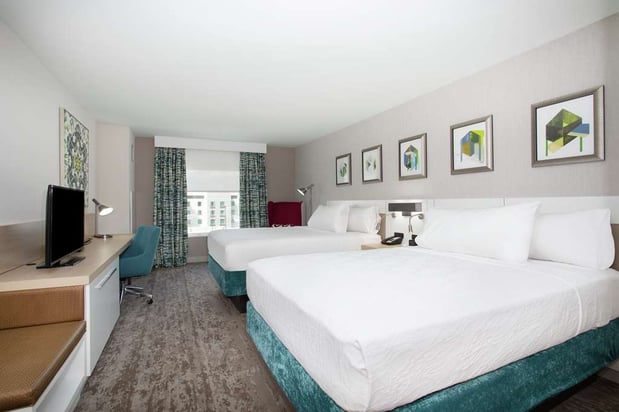 Images Hilton Garden Inn Las Vegas City Center