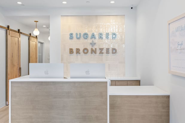 Images SUGARED + BRONZED (Carnegie Hill)