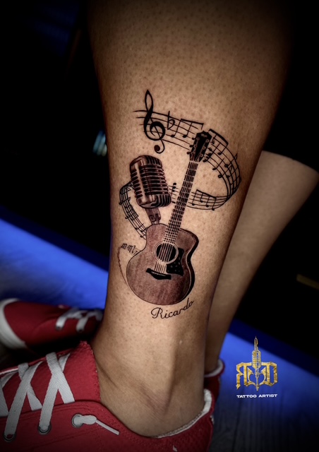 Rafael Dominoni Tattoo Artist Image