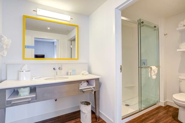 Images Hampton Inn and Suites Boston/Waltham