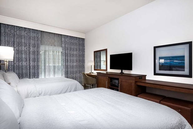 Images Hampton Inn & Suites Florence Center