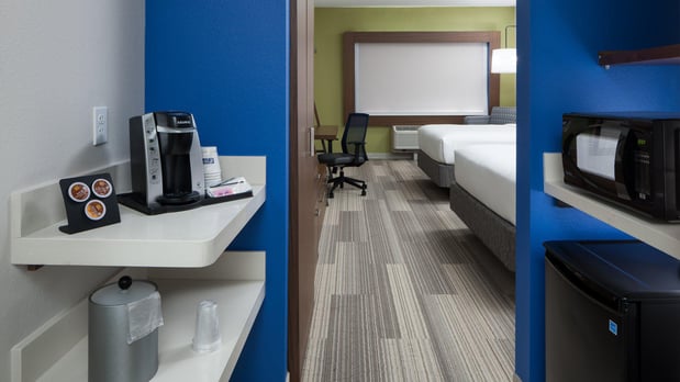 Images Holiday Inn Express & Suites Orlando at Seaworld by IHG