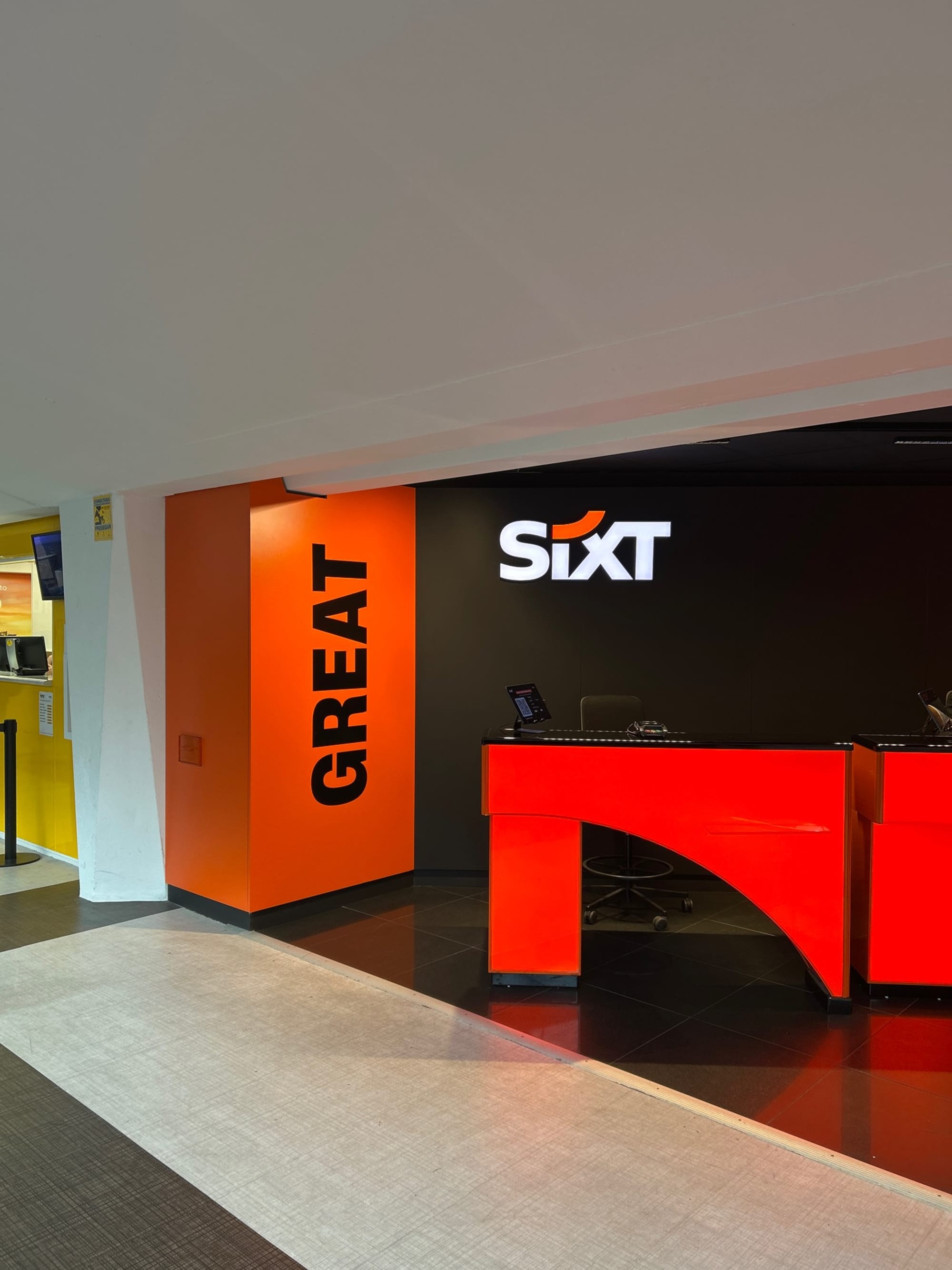 SIXT Alquiler de Coches - Bilbao Aeropuerto (BIO) 39