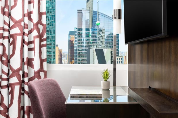 Images Hilton Garden Inn New York/Times Square Central