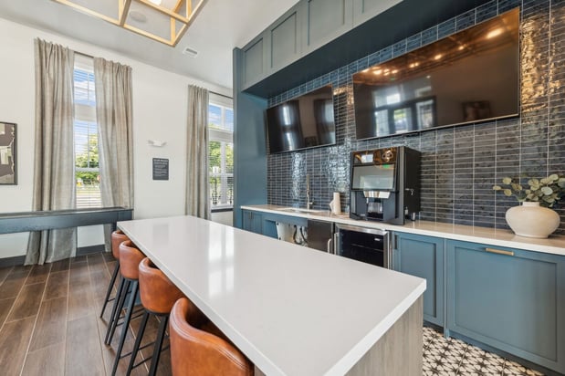 Images Ascend by The Sea