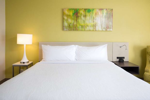 Images Hilton Garden Inn Orange Beach Beachfront