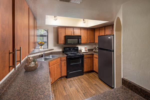 Camden San Paloma Apartments Photo