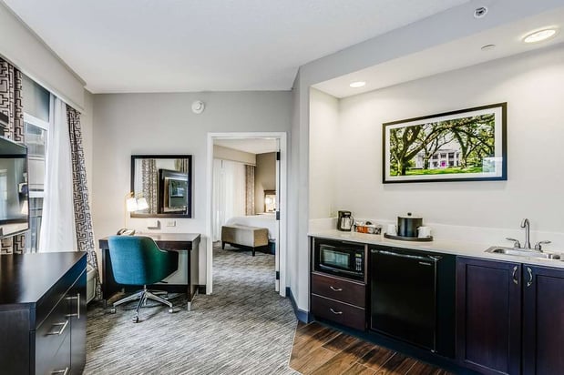Images Hampton Inn & Suites Mobile- Downtown Historic District