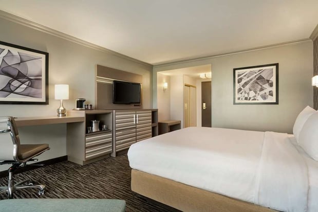 Images Hilton Melbourne, FL