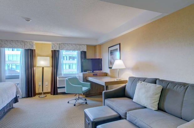 Images Hampton Inn & Suites Boston Crosstown Center