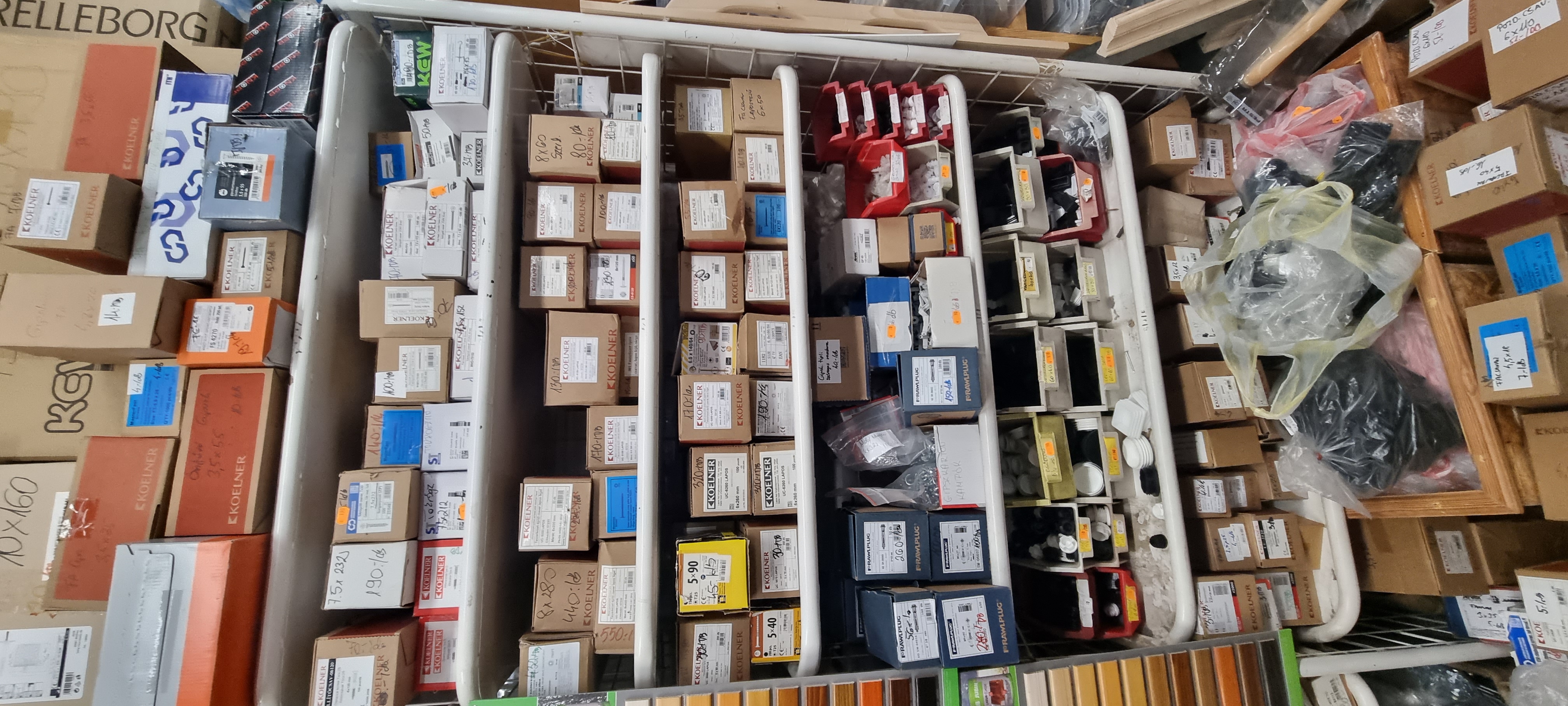 Images 100 Mester Barkácsbolt