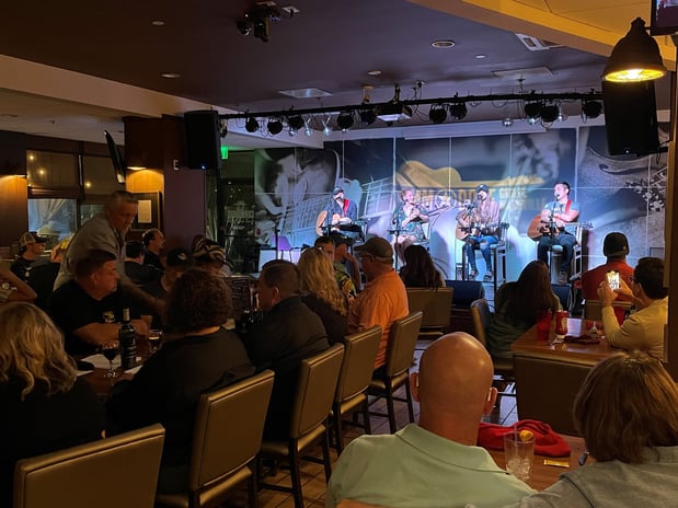 Images Holiday Inn Nashville-Vanderbilt (Dwtn) by IHG