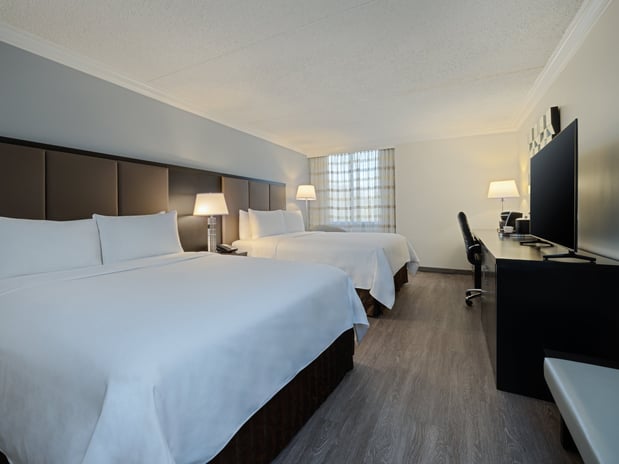 Images Crowne Plaza Suffern-Mahwah by IHG