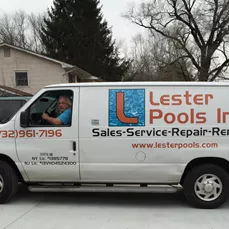 Images Lester Pools Inc