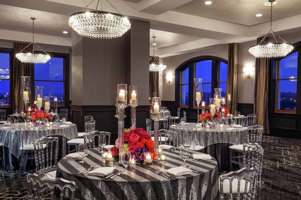 Images DoubleTree by Hilton Youngstown Downtown