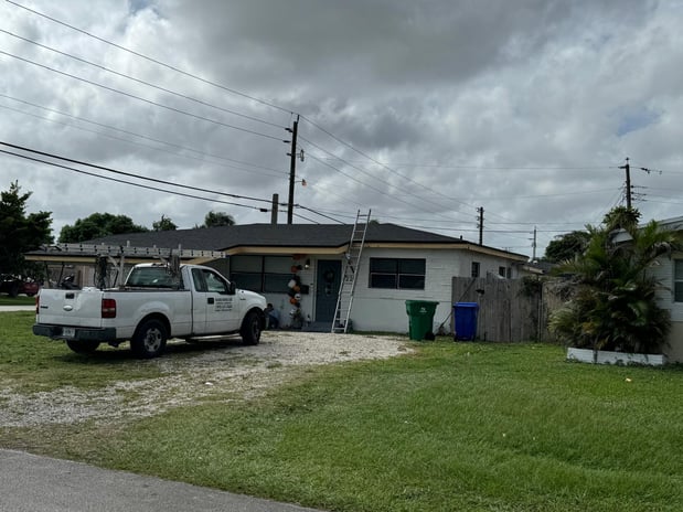 Images Navarro Roofing