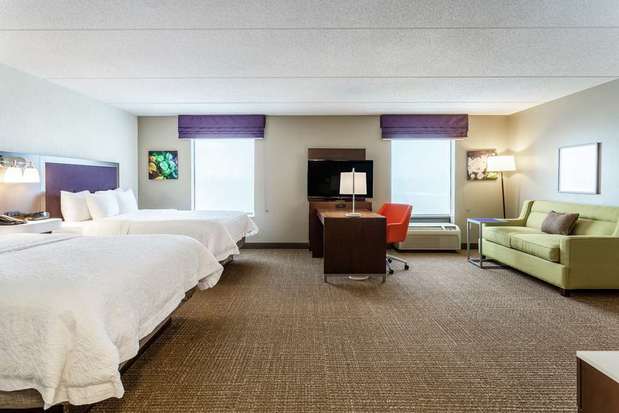 Images Hampton Inn & Suites Chicago-Libertyville