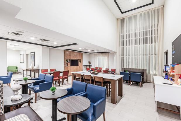 Images Holiday Inn Express & Suites Baton Rouge East by IHG