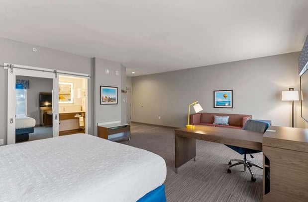 Images Hampton Inn Colorado Springs Northeast
